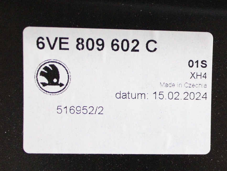 SKODA FABIA 4 IV 6VE 5D PJ3 HB 2021-2026 Tylny tył prawy błotnik 6VE809602C 4/6