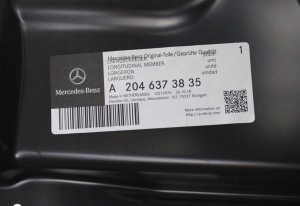 MERCEDES-BENZ C-KLASA W204 S204 A204 204 07- Próg słupek prawy A2046373835 4/6 MINIATURA