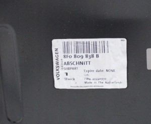 AUDI A5 S5 CABRIO CABRIOLET 8F0 2009-2016 próg słupek A prawy 8F0809837B 4/4 MINIATURA