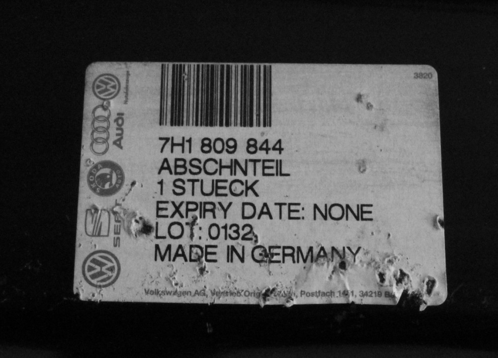 VW MULTIVAN 5 V 7H1 L1 2003-2015 tylny tył prawy błotnik 7H1809844 5/5